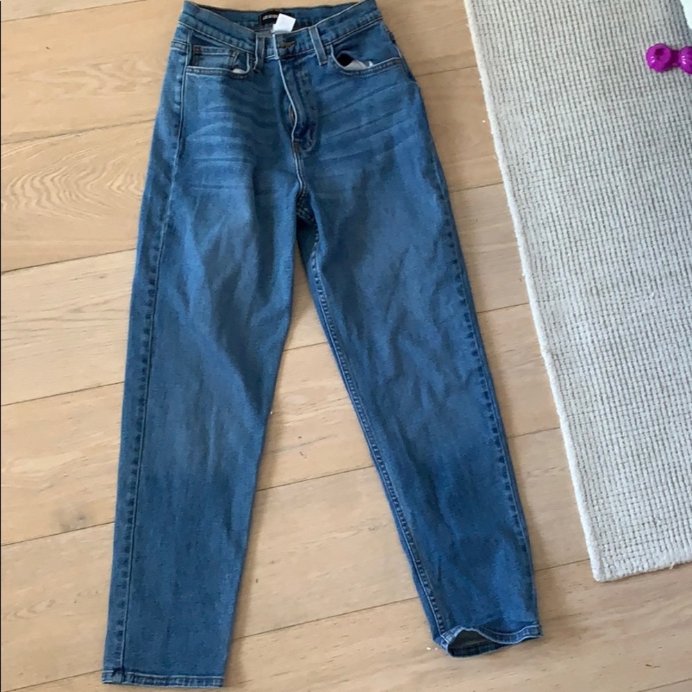 Boyfriend fit jeans/mom jeans